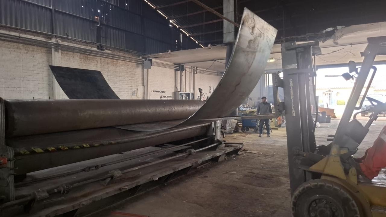 Rolado de placa en taller propio